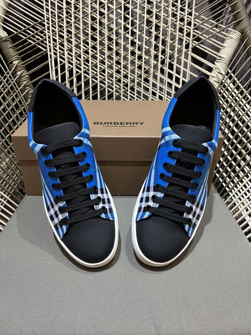 Burberry Low Shoes